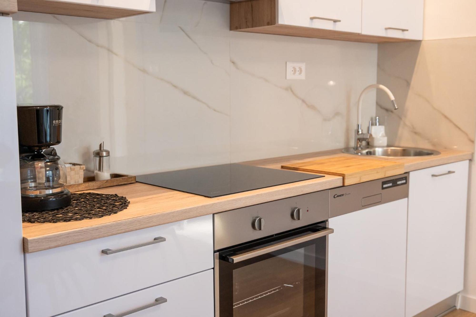 Olinar Apartments 扎达尔 外观 照片